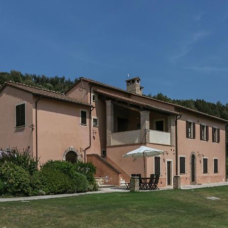Elegant Apartment Only 1 Hour From Rome Narni Exterior photo